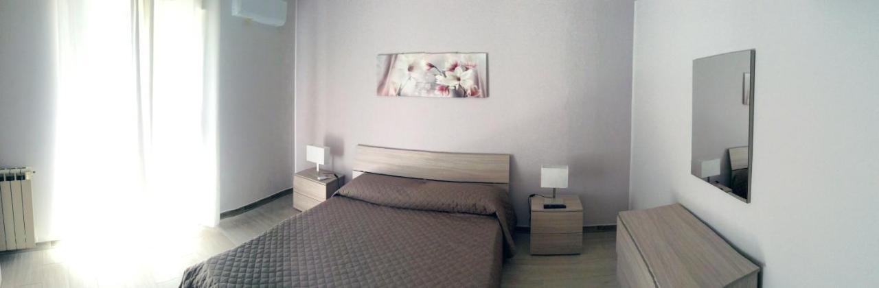 Brevi Vacanze A Brolo Exterior foto